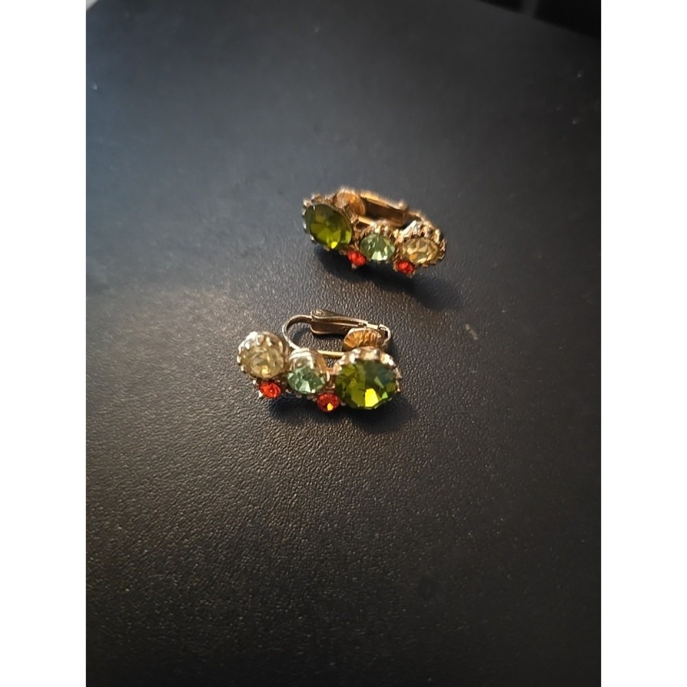 Vintage~ Clip Earrings ~Goldtone ~Various Color Stones - Picture 1 of 4